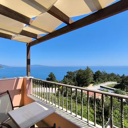 Anastazia Hotel