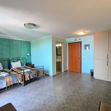Hotel Anastazia 4*