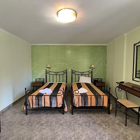 Anastazia 4* Poros (Kefalonia)