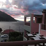 Anastazia 4*