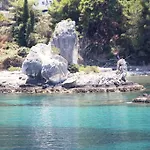 Anastazia ホテル