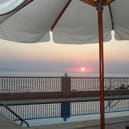Hotel Anastazia Hotell 4*
