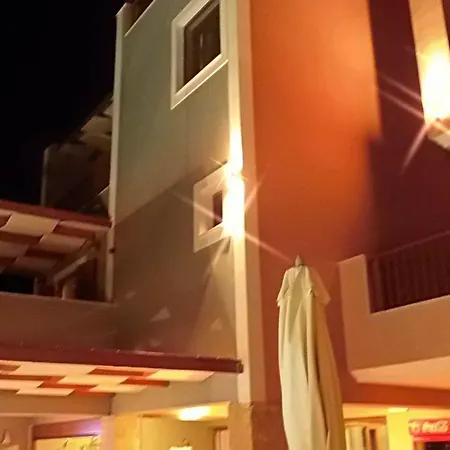 Hotell Hotel Anastazia 4*